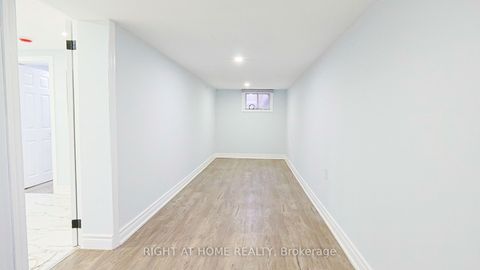 Photo 36 at 150 Tower Drive, Maryvale, Toronto
