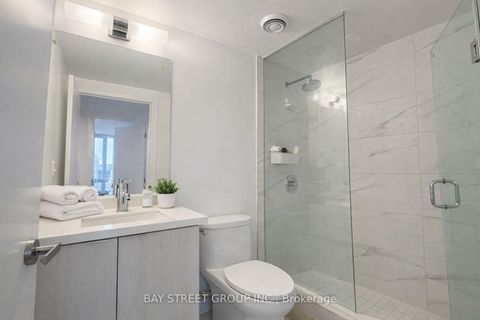 Photo 8 at 7112 - 55 Cooper Street, Waterfront Communities C8, Toronto