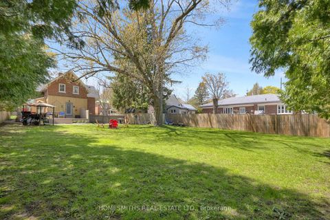 Photo 46 at 67 Centre Street, Bowmanville, Clarington