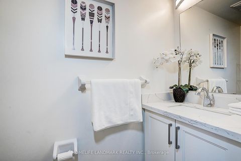 Photo 20 at 61 Burton Howard Drive, Bayview Northeast, Aurora