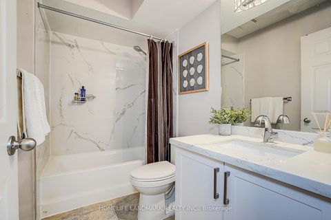 Photo 34 at 61 Burton Howard Drive, Bayview Northeast, Aurora