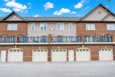 Photo 37 at 61 Burton Howard Drive, Bayview Northeast, Aurora