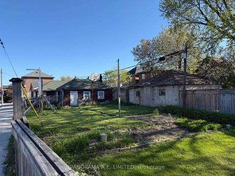 Photo 3 at 505 Old Weston Road, Pellam Park, Toronto