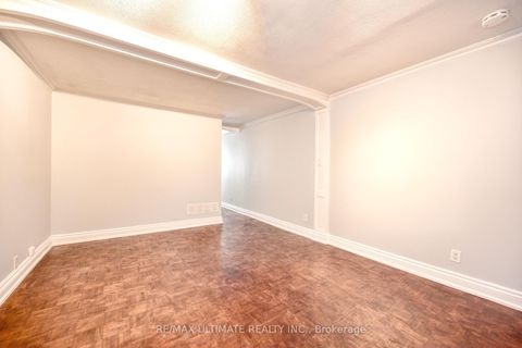 Photo 5 at 132 Spears Street, Smythe, Toronto