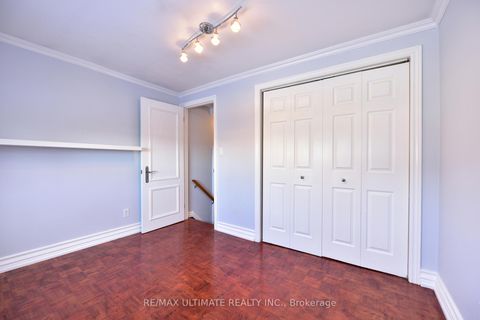 Photo 10 at 132 Spears Street, Smythe, Toronto