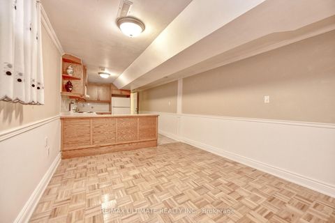 Photo 14 at 132 Spears Street, Smythe, Toronto
