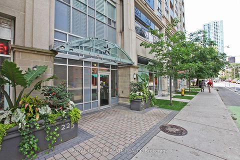 Photo 1 at 512 - 225 Wellesley Street E, South St. James Town, Toronto