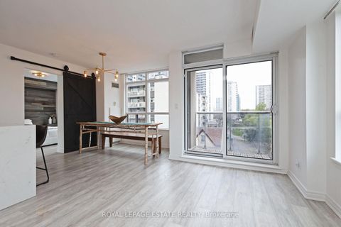 Photo 7 at 512 - 225 Wellesley Street E, South St. James Town, Toronto