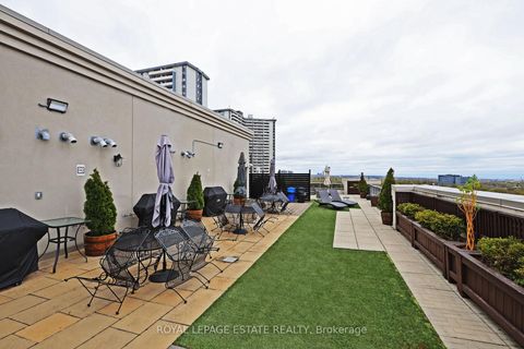 Photo 31 at 512 - 225 Wellesley Street E, South St. James Town, Toronto
