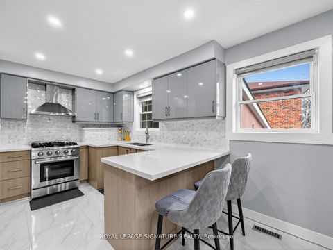 Photo 16 at 7 Jarwick Drive, Woburn, Toronto