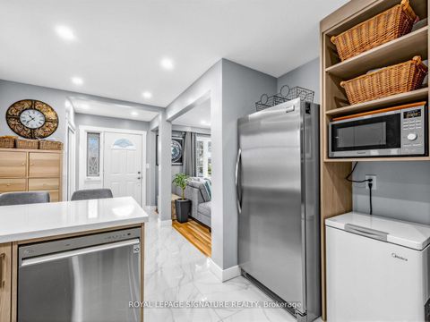 Photo 18 at 7 Jarwick Drive, Woburn, Toronto