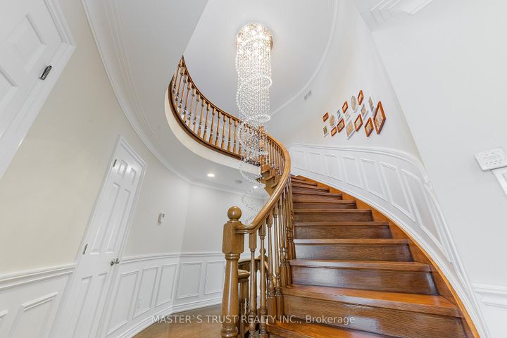 Photo 14 at 243 Burbank Drive, Bayview Village, Toronto