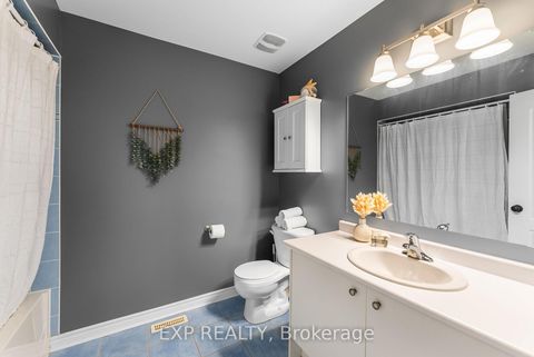 Photo 32 at 14 Whitestone Drive, Keswick North, Georgina