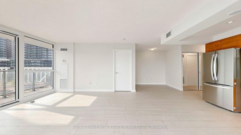 Photo 8 at 809 - 121 Mcmahon Drive, Bayview Village, Toronto