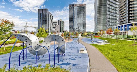 Photo 31 at 809 - 121 Mcmahon Drive, Bayview Village, Toronto
