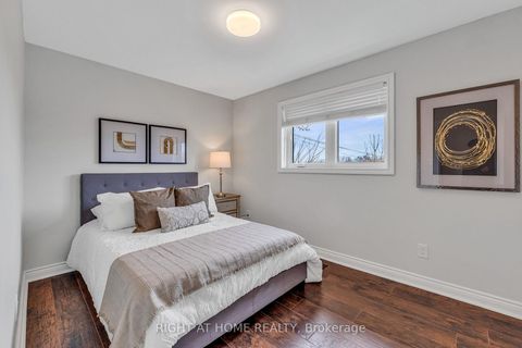 Photo 8 at 110 Victory Drive, CFB, Toronto