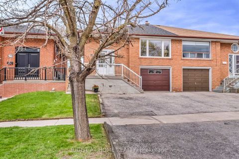 Photo 10 at 110 Victory Drive, CFB, Toronto