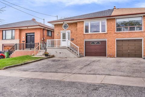 Photo 11 at 110 Victory Drive, CFB, Toronto