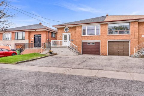 Photo 12 at 110 Victory Drive, CFB, Toronto