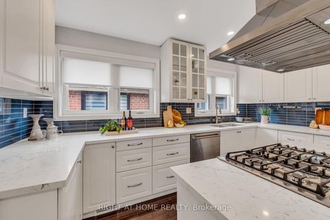 Photo 17 at 110 Victory Drive, CFB, Toronto