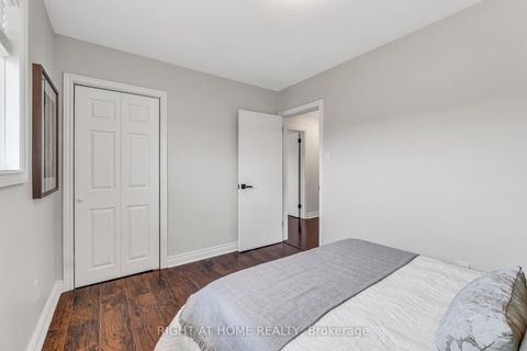 Photo 25 at 110 Victory Drive, CFB, Toronto