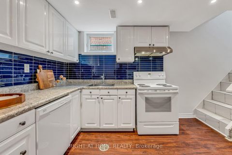 Photo 30 at 110 Victory Drive, CFB, Toronto