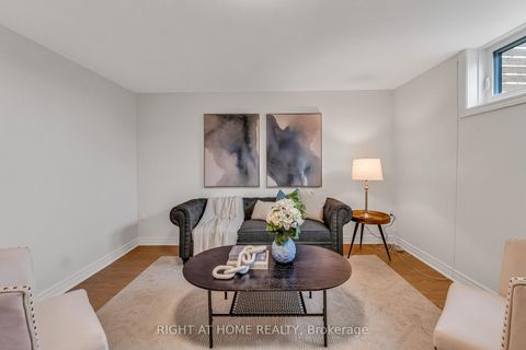 Photo 33 at 110 Victory Drive, CFB, Toronto