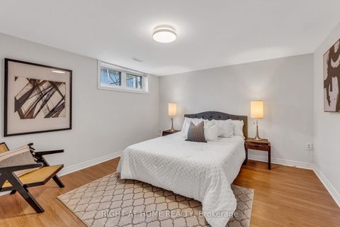 Photo 34 at 110 Victory Drive, CFB, Toronto