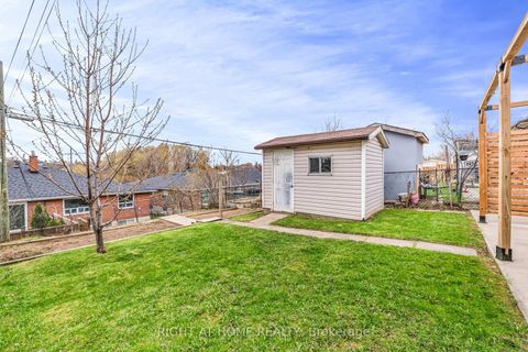 Photo 40 at 110 Victory Drive, CFB, Toronto