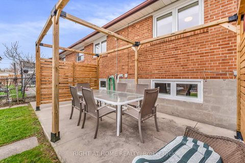 Photo 42 at 110 Victory Drive, CFB, Toronto