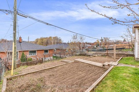 Photo 44 at 110 Victory Drive, CFB, Toronto