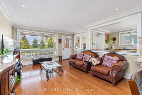 Photo 5 at 238 Firgrove Crescent, Jane Heights, Toronto