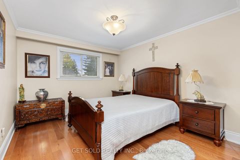 Photo 16 at 238 Firgrove Crescent, Jane Heights, Toronto