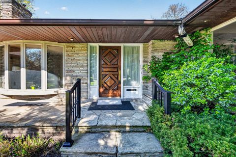 Photo 1 at 18 Brian Cliff Drive, Don Mills, Toronto