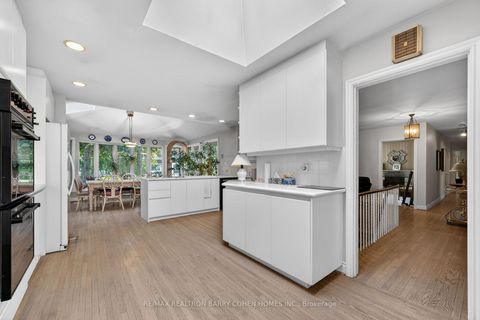 Photo 15 at 18 Brian Cliff Drive, Don Mills, Toronto