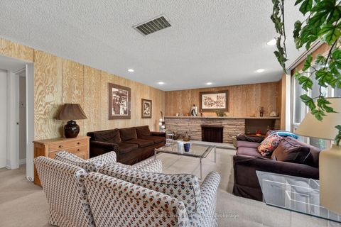 Photo 20 at 18 Brian Cliff Drive, Don Mills, Toronto