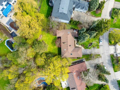 Photo 24 at 18 Brian Cliff Drive, Don Mills, Toronto