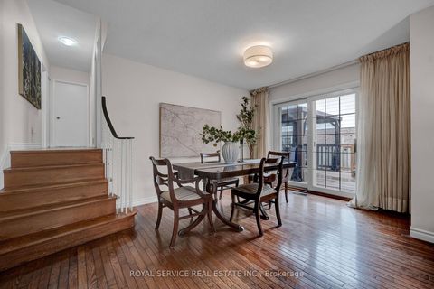 Photo 8 at 27 Skyview Crescent, Henry Farm, Toronto