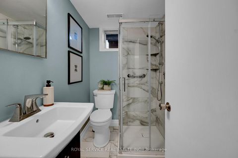 Photo 27 at 27 Skyview Crescent, Henry Farm, Toronto