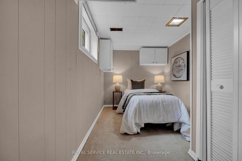 Photo 29 at 27 Skyview Crescent, Henry Farm, Toronto