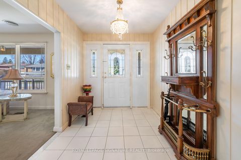 Photo 2 at 66 Carscadden Drive, Branson, Toronto