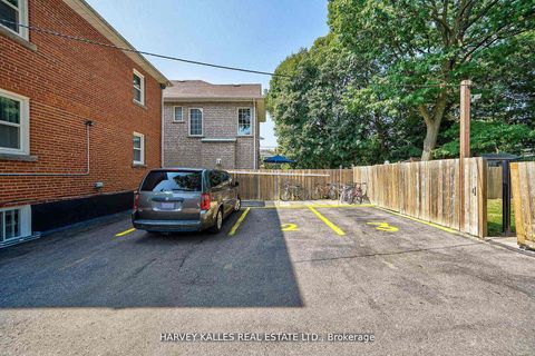 Photo 3 at 40 Dominion Road, Long Branch, Toronto