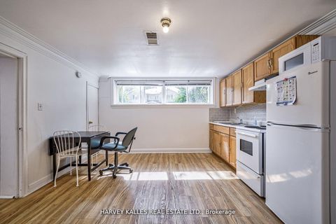 Photo 17 at 40 Dominion Road, Long Branch, Toronto