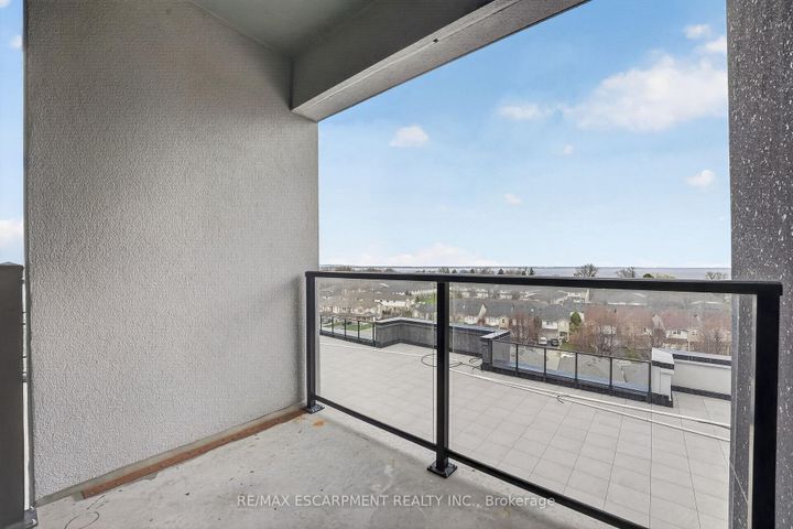 Photo 25 at 707 - 461 Green Road W, Lakeshore, Hamilton