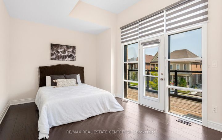 Photo 28 at 9 Rolling Acres Drive, Credit Valley, Brampton