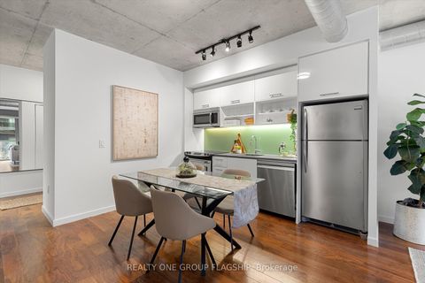 Photo 6 at 409 - 32 Trolley Crescent, Moss Park, Toronto