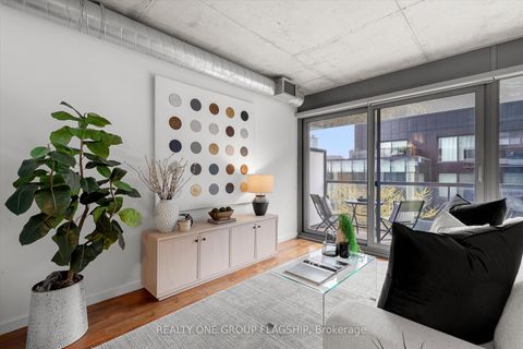 Photo 9 at 409 - 32 Trolley Crescent, Moss Park, Toronto