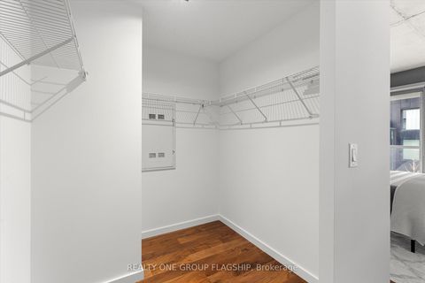 Photo 14 at 409 - 32 Trolley Crescent, Moss Park, Toronto