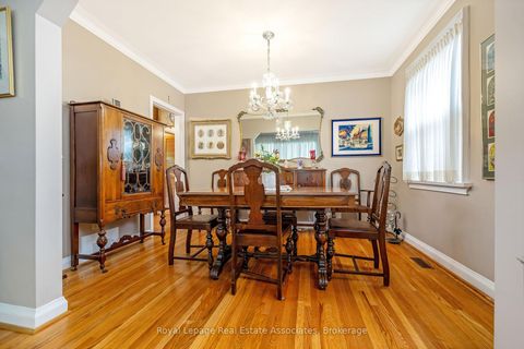 Photo 11 at 293 Thirtieth Street, Alderwood, Toronto
