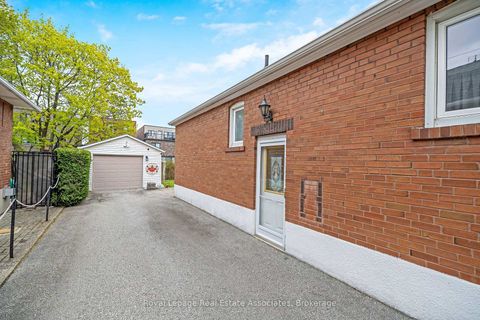 Photo 31 at 293 Thirtieth Street, Alderwood, Toronto